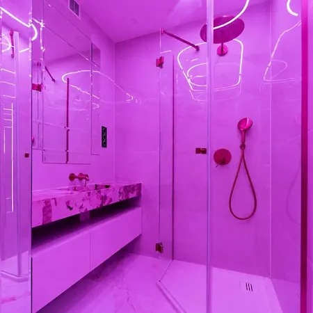 Z Jacuzzi Centrum - Romantic Bliss דירה *